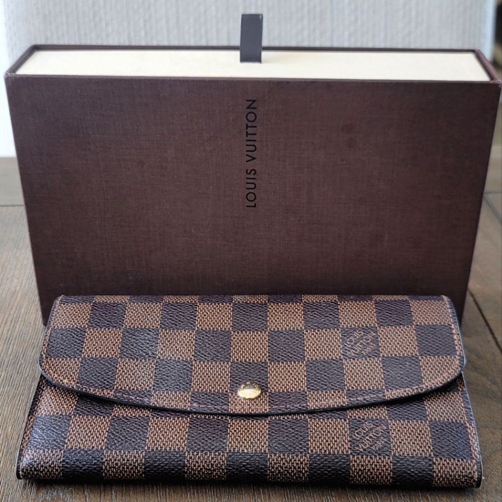 LOUIS VUITTON Emilie Damier Ebene Wallet Brown